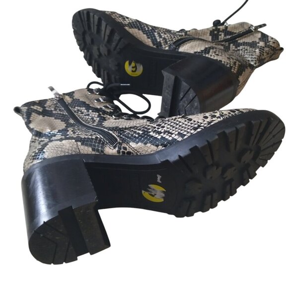 Marc Fisher MF LANIE2 Women's Size 9M Snake Print Lug Sole Block Heel Boots - Picture 6 of 6